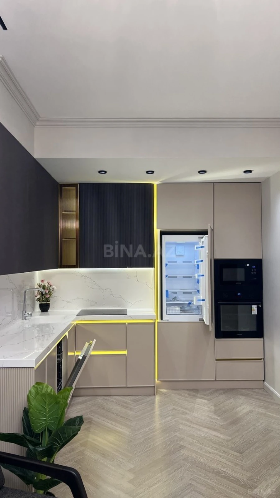 Satılır 3 otaqlı mənzil 91 m²