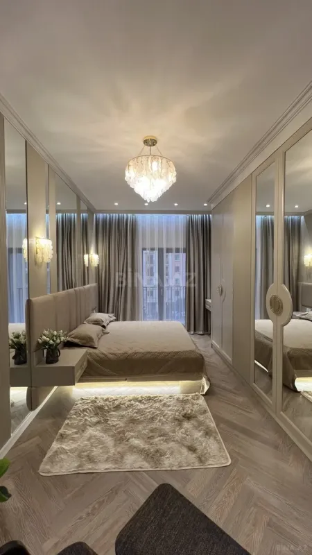 Satılır 3 otaqlı mənzil 91 m²