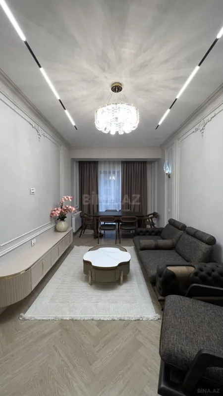 Satılır 3 otaqlı mənzil 91 m²