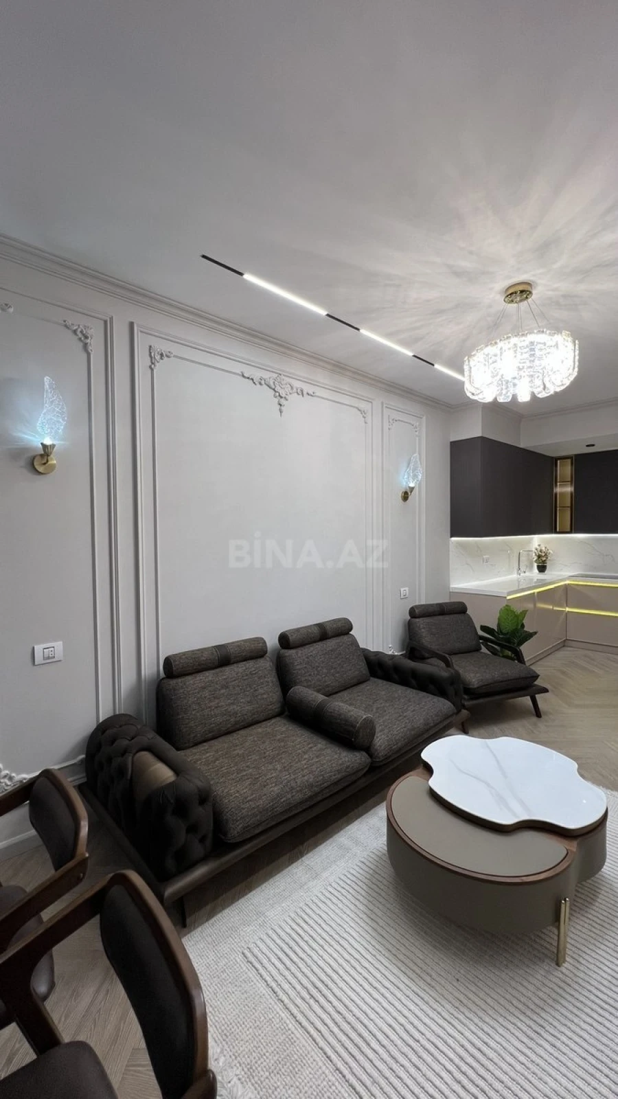 Satılır 3 otaqlı mənzil 91 m²