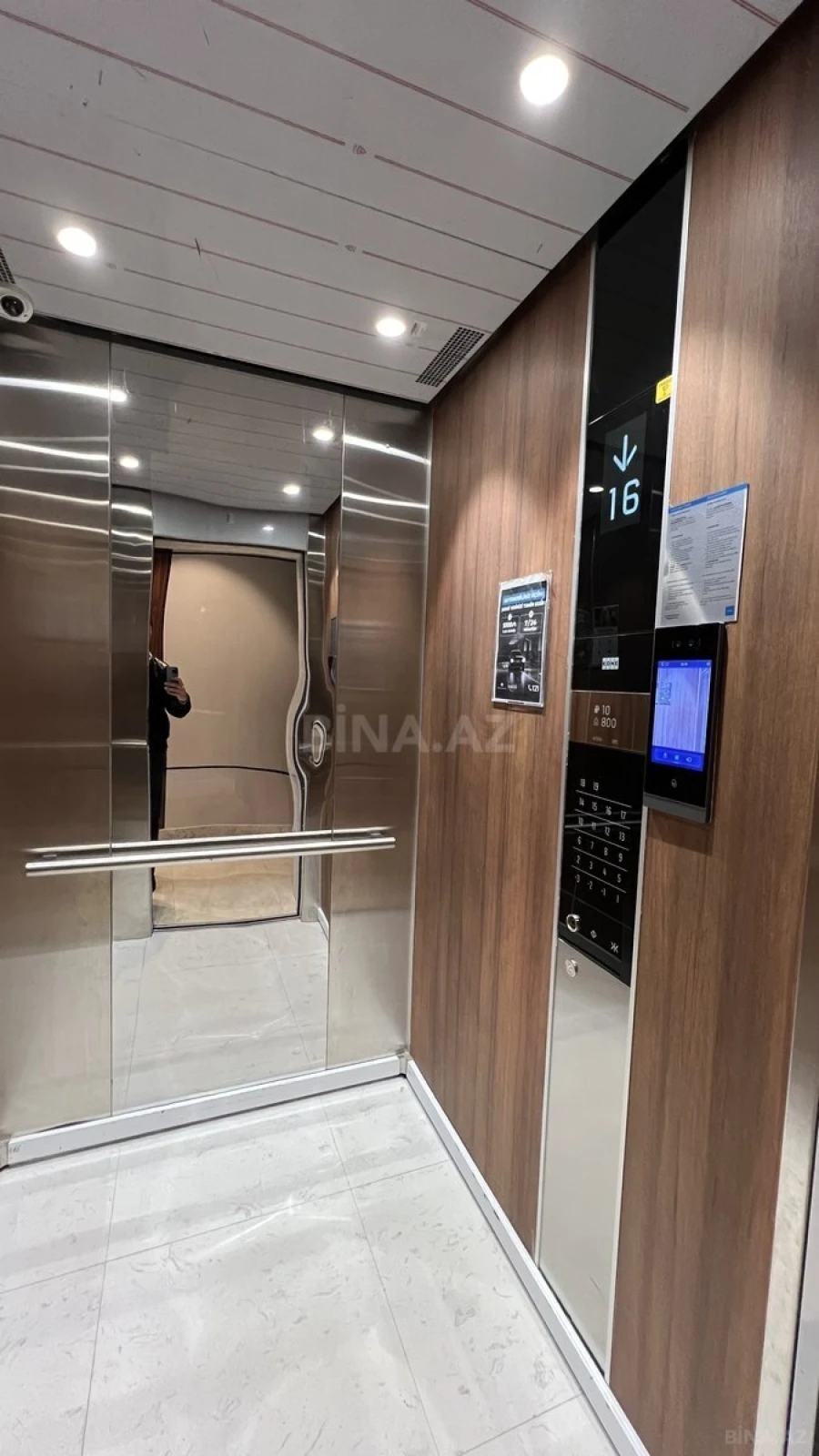 Satılır 3 otaqlı mənzil 91 m²