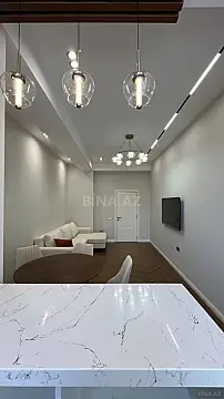 Satılır 2 otaqlı mənzil 73 m²