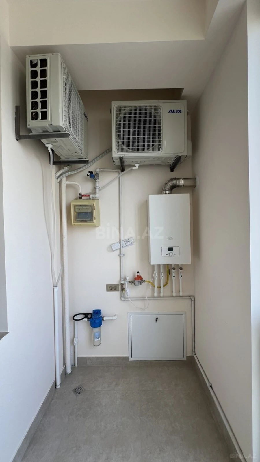 Satılır 2 otaqlı mənzil 73 m²