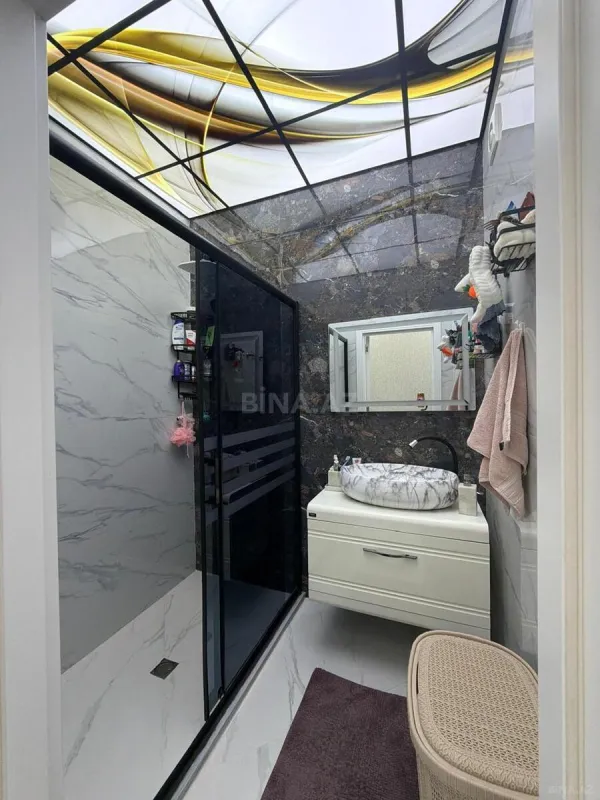 Satılır 2 otaqlı mənzil 100 m²