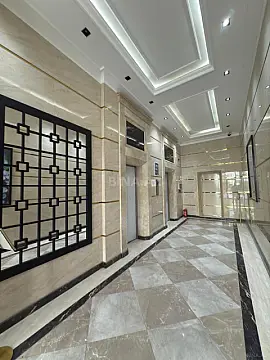Satılır 4 otaqlı mənzil 219.6 m²