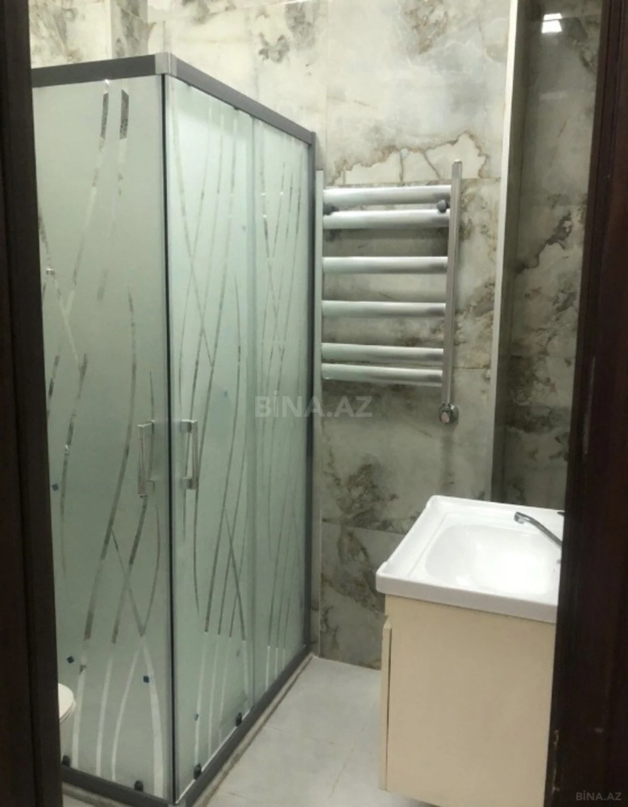 Kirayə verilir 2 otaqlı mənzil 55 m²