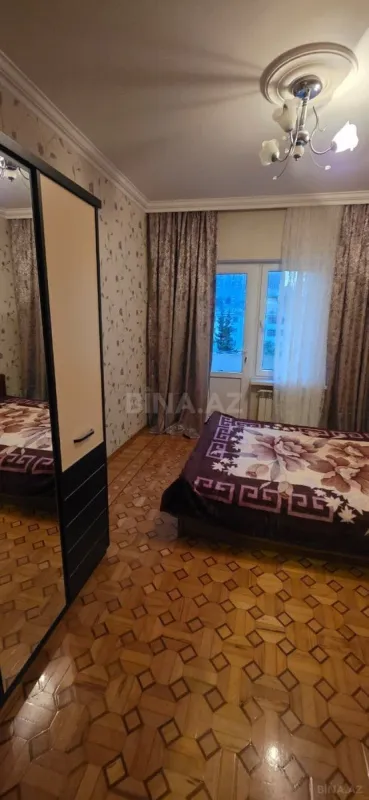 Kirayə verilir 2 otaqlı mənzil 60 m²