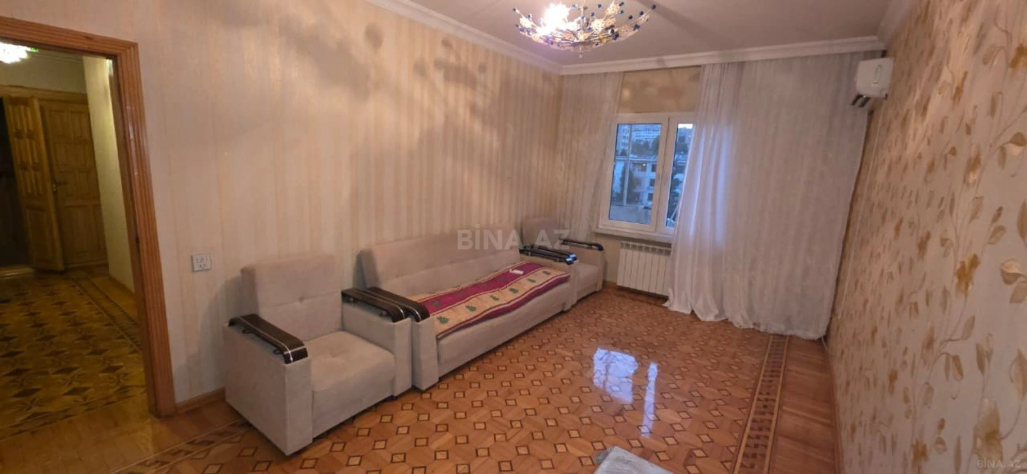 Kirayə verilir 2 otaqlı mənzil 60 m²