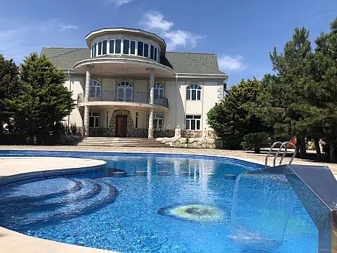 Kirayə verilir 7 otaqlı həyət evi 520 m² — Bakı, Bilgəh 7 otaq 520.00 m²
