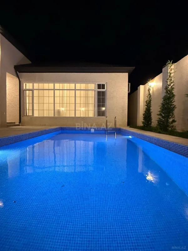 Kirayə verilir 4 otaqlı həyət evi 250 m²