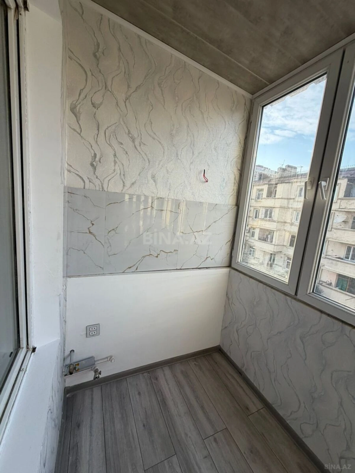 Satılır 1 otaqlı mənzil 35 m²