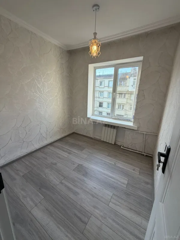 Satılır 1 otaqlı mənzil 35 m²