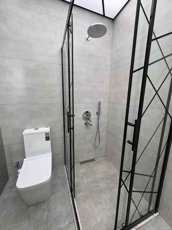 Satılır 3 otaqlı mənzil 105 m²