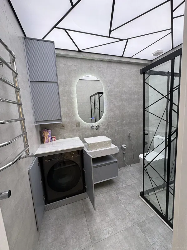 Satılır 3 otaqlı mənzil 105 m²
