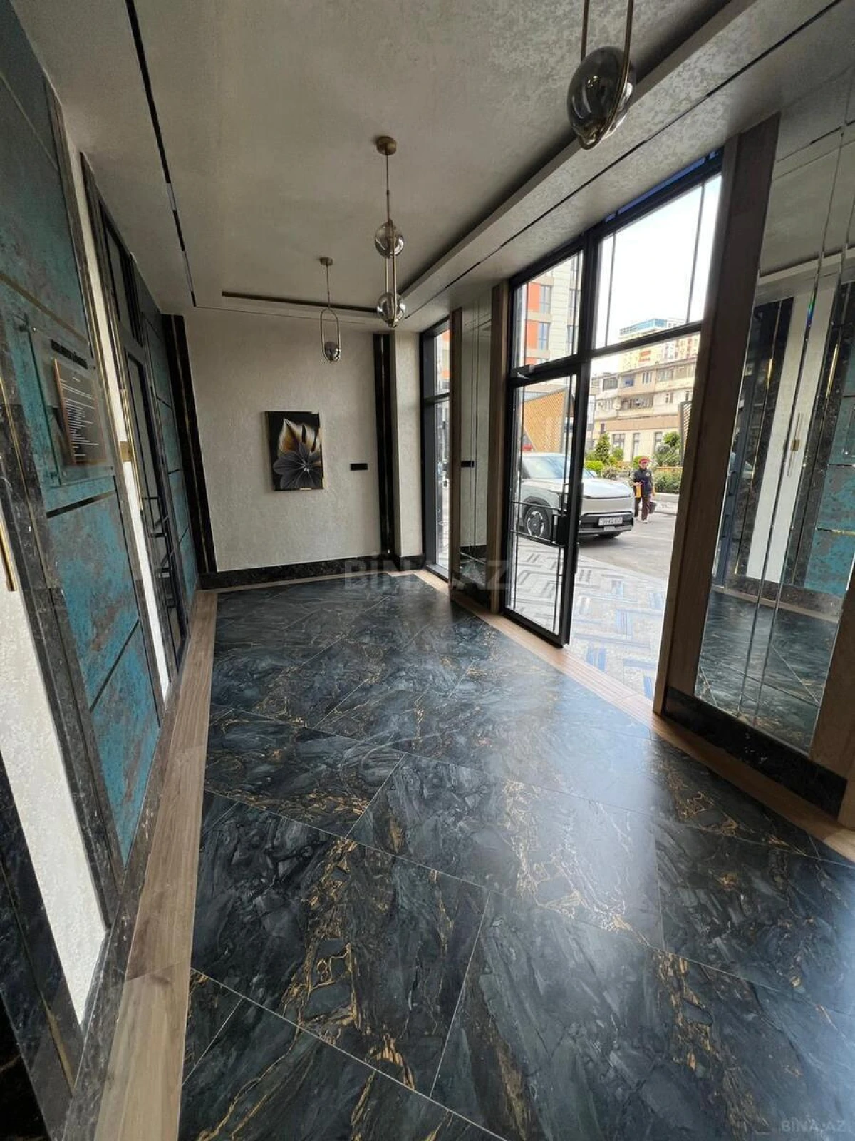 Kirayə verilir 2 otaqlı mənzil 75 m²