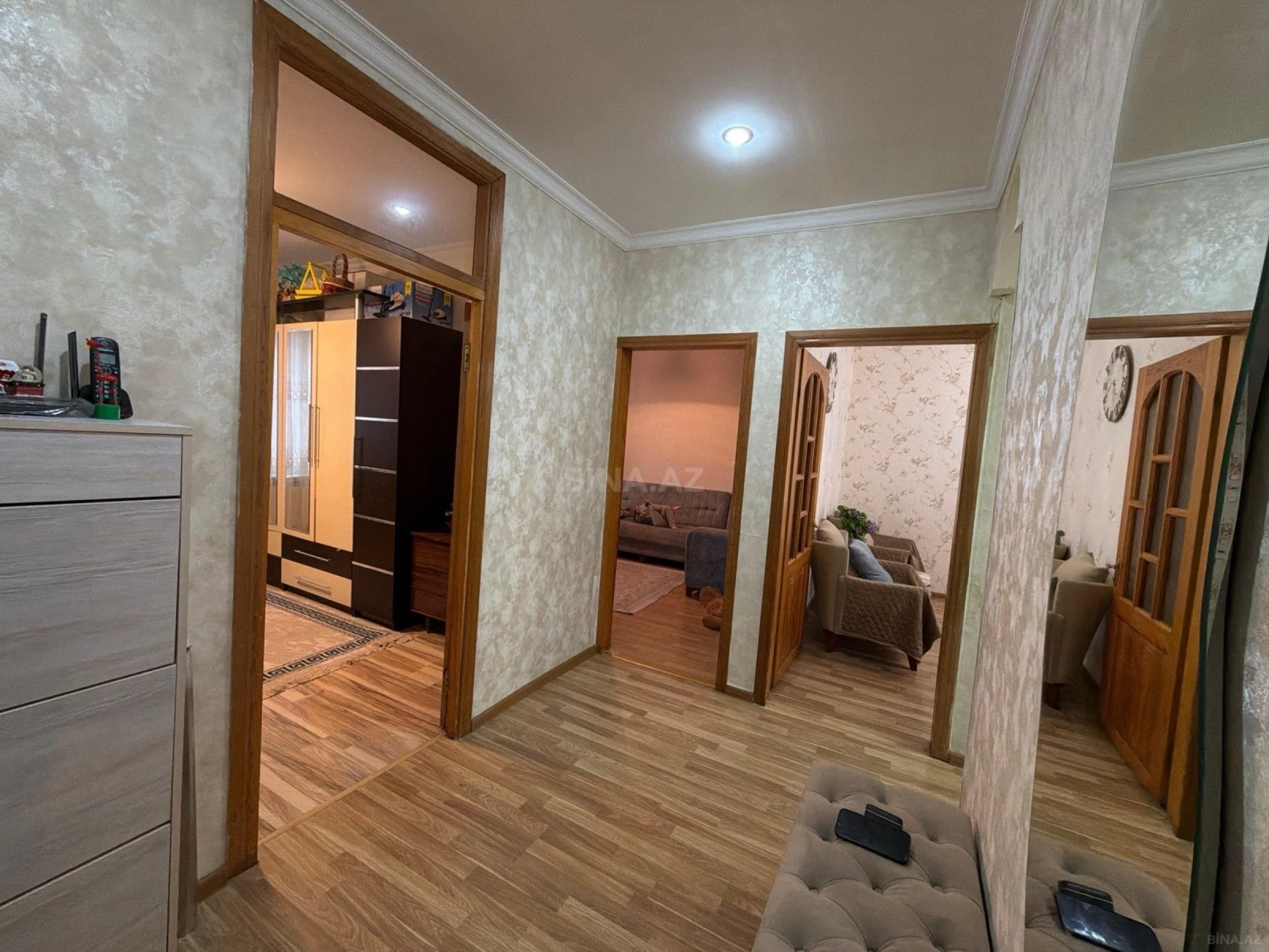 Satılır 4 otaqlı mənzil 85 m²