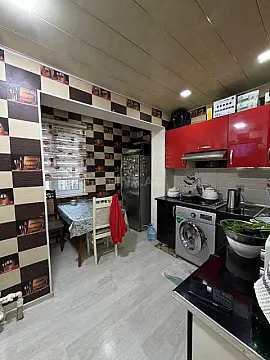 Satılır 4 otaqlı mənzil 85 m²