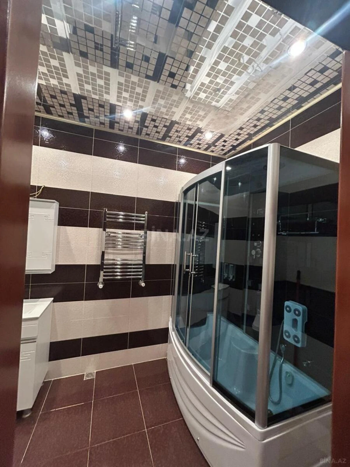 Kirayə verilir 3 otaqlı mənzil 120 m²