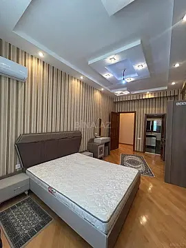 Kirayə verilir 3 otaqlı mənzil 120 m²
