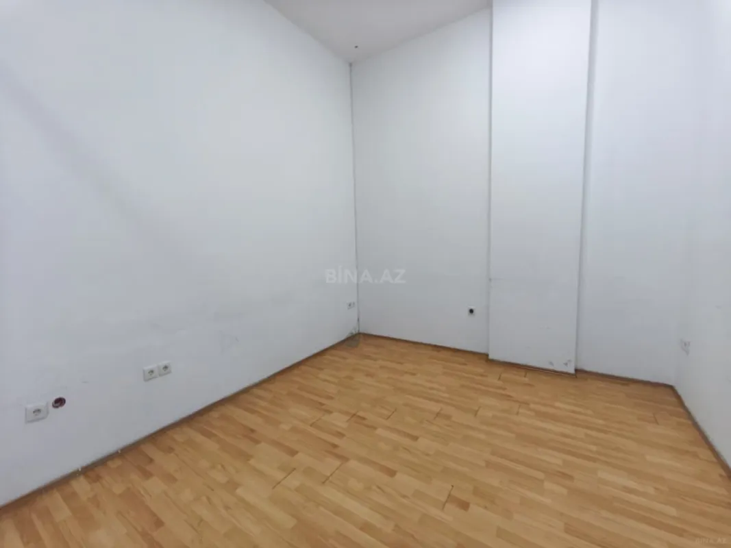 Kirayə verilir 4 otaqlı ofis 93 m²