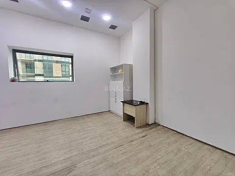 Kirayə verilir 4 otaqlı ofis 93 m²