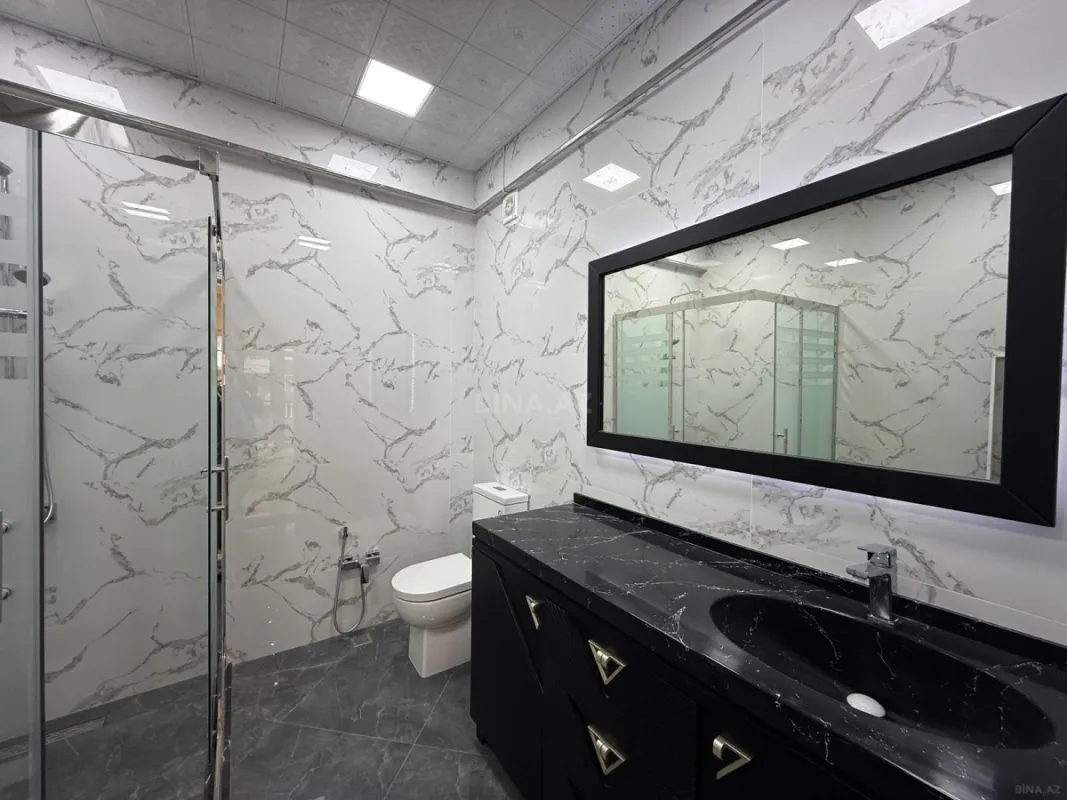 Satılır 3 otaqlı mənzil 150 m²