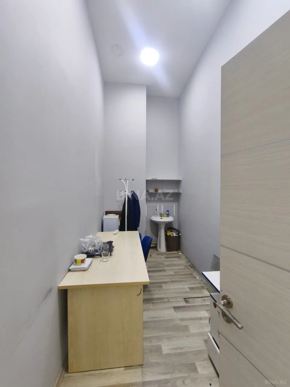 Kirayə verilir 4 otaqlı ofis 83 m²