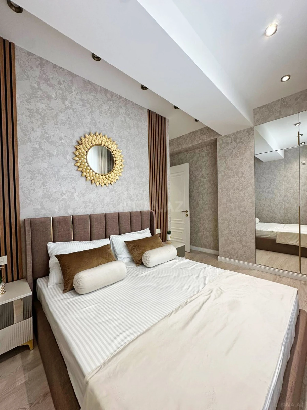 Satılır 3 otaqlı mənzil 82 m²