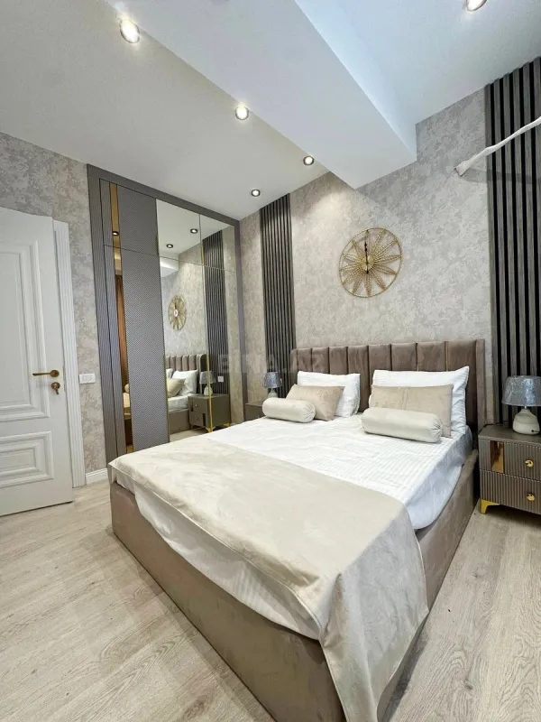 Satılır 3 otaqlı mənzil 82 m²