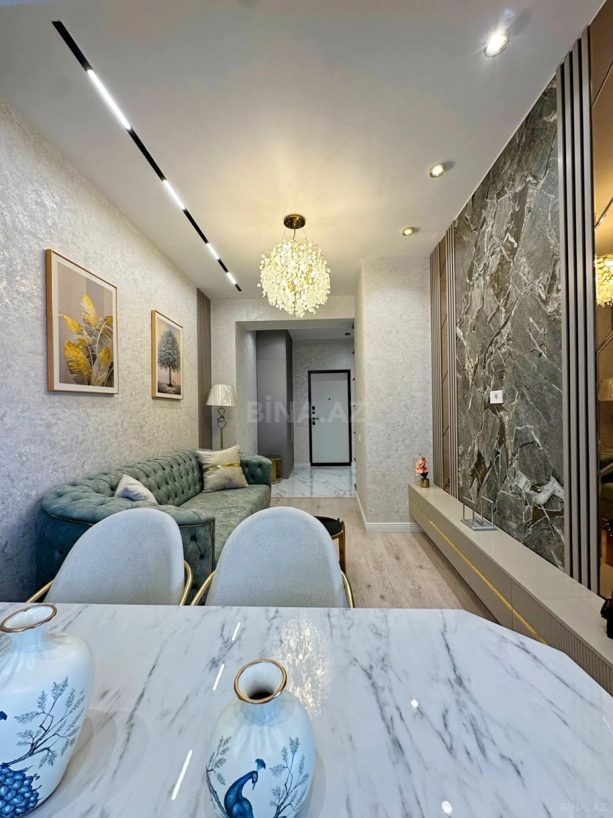 Satılır 3 otaqlı mənzil 82 m²