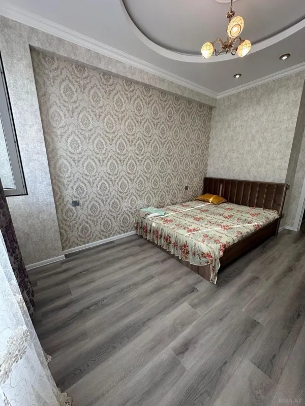 Kirayə verilir 2 otaqlı mənzil 55 m²
