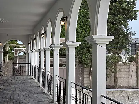 Kirayə verilir 4 otaqlı həyət evi 200 m²