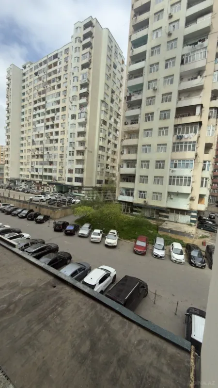 Kirayə verilir 1 otaqlı mənzil 68 m²