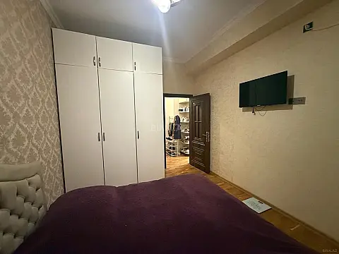Kirayə verilir 2 otaqlı mənzil 70 m²