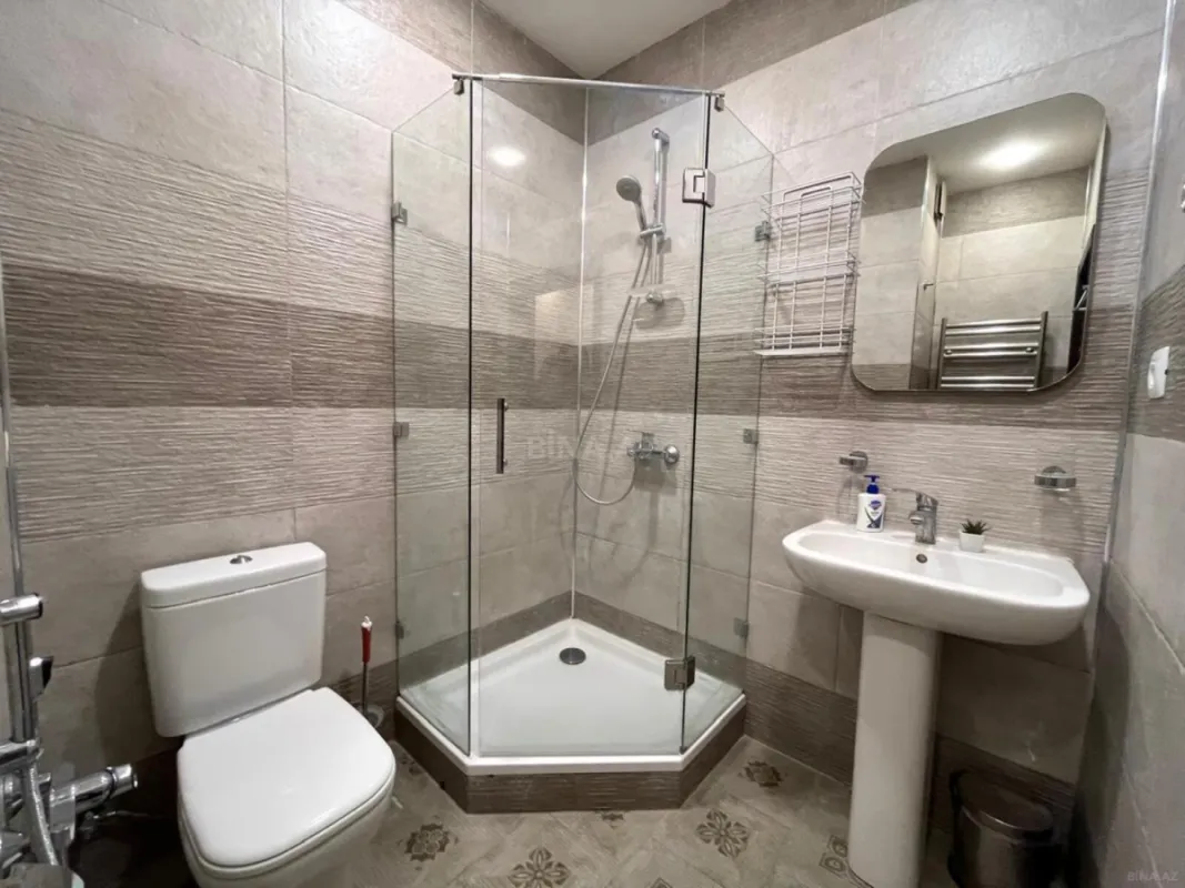 Satılır 2 otaqlı mənzil 58 m²