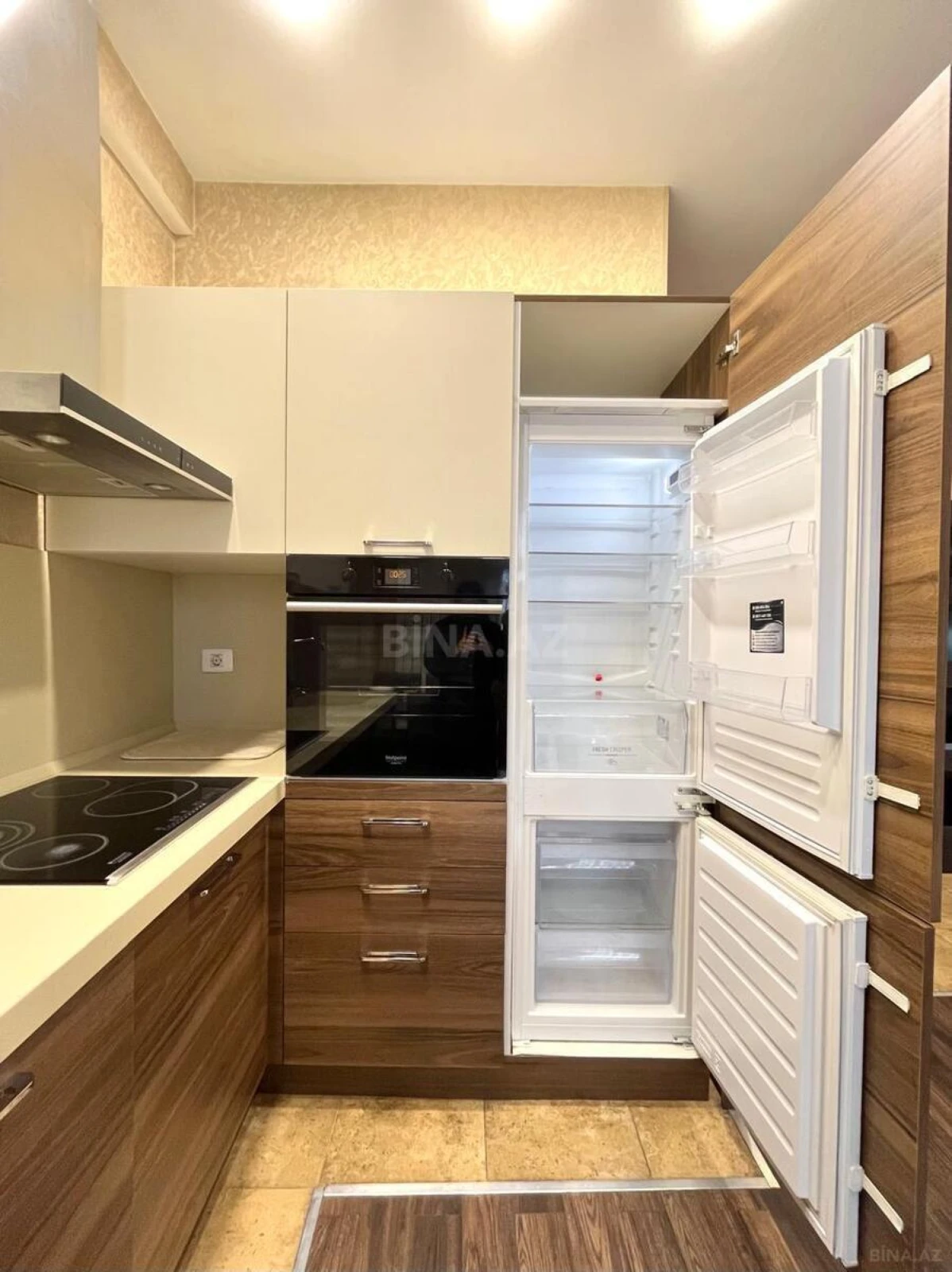 Satılır 2 otaqlı mənzil 58 m²