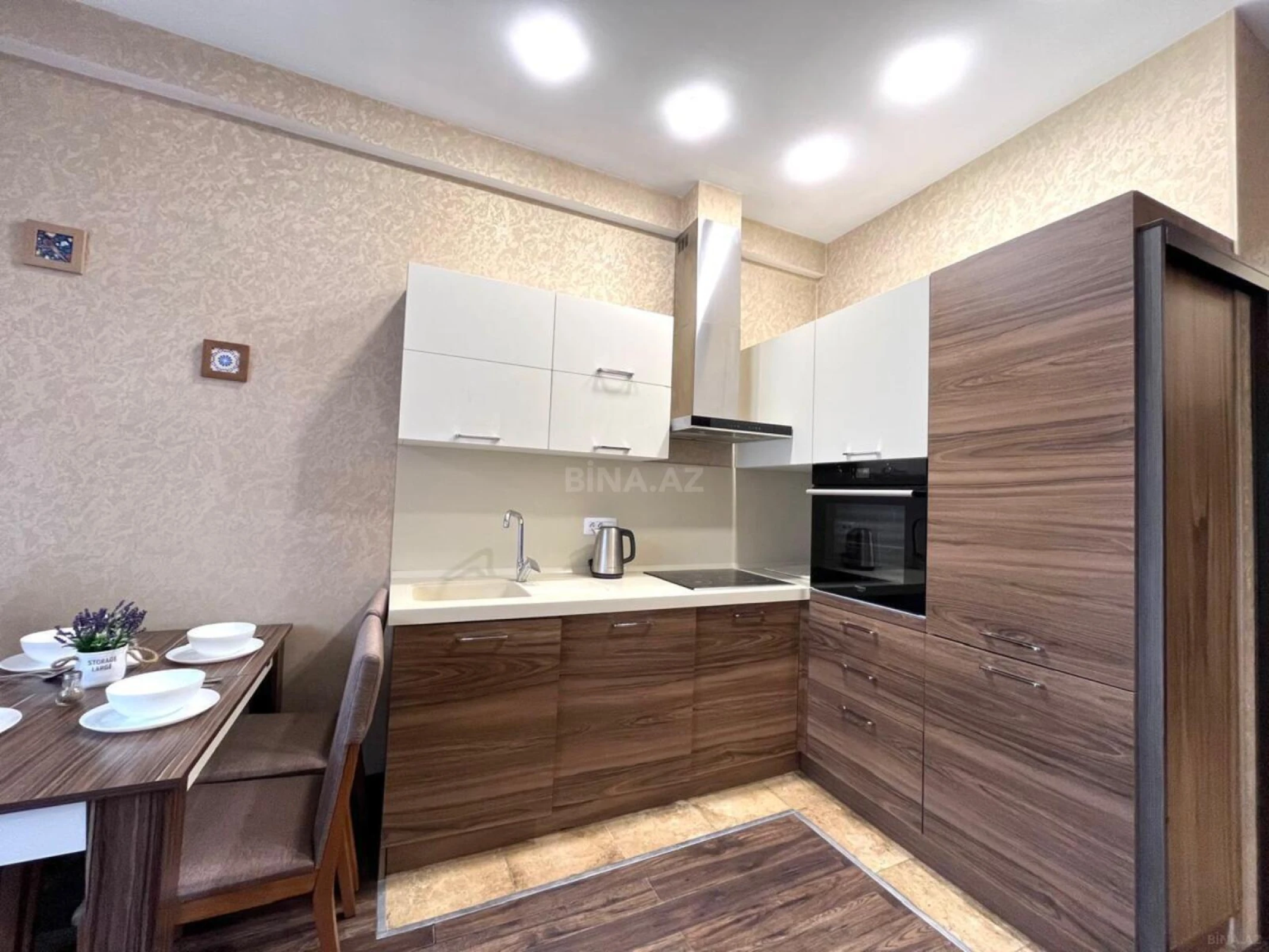 Satılır 2 otaqlı mənzil 58 m²