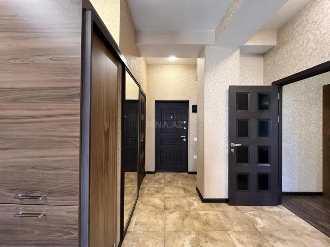 Satılır 2 otaqlı mənzil 58 m²