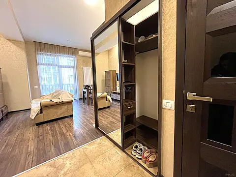 Satılır 2 otaqlı mənzil 58 m²