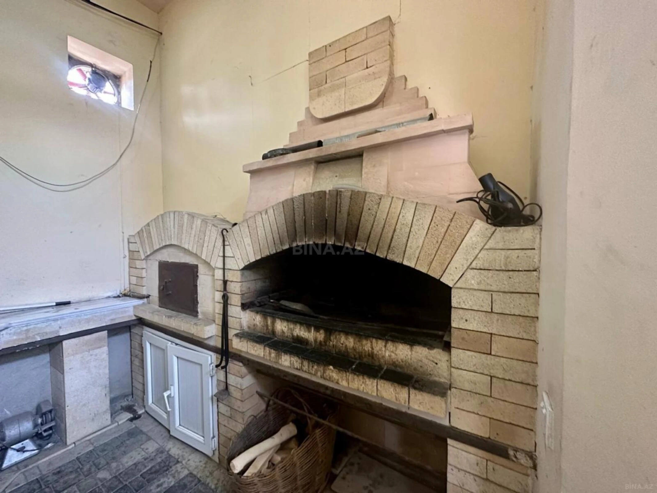 Kirayə verilir 6 otaqlı həyət evi 530 m²