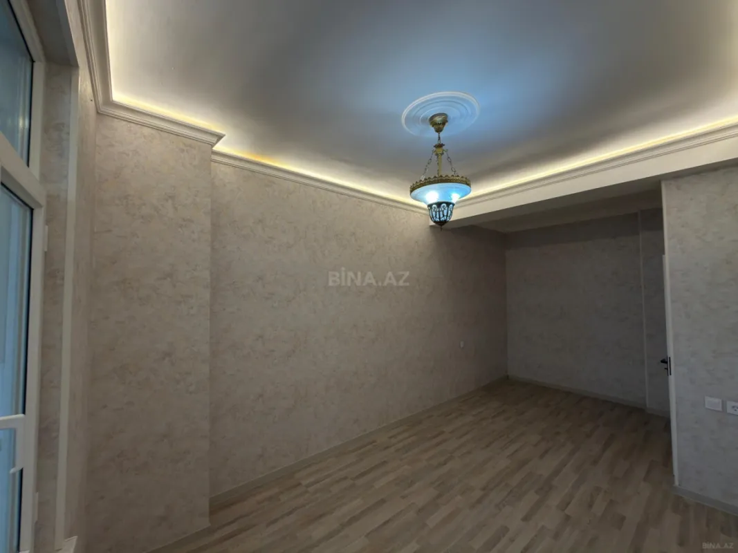 Satılır 2 otaqlı mənzil 65 m²
