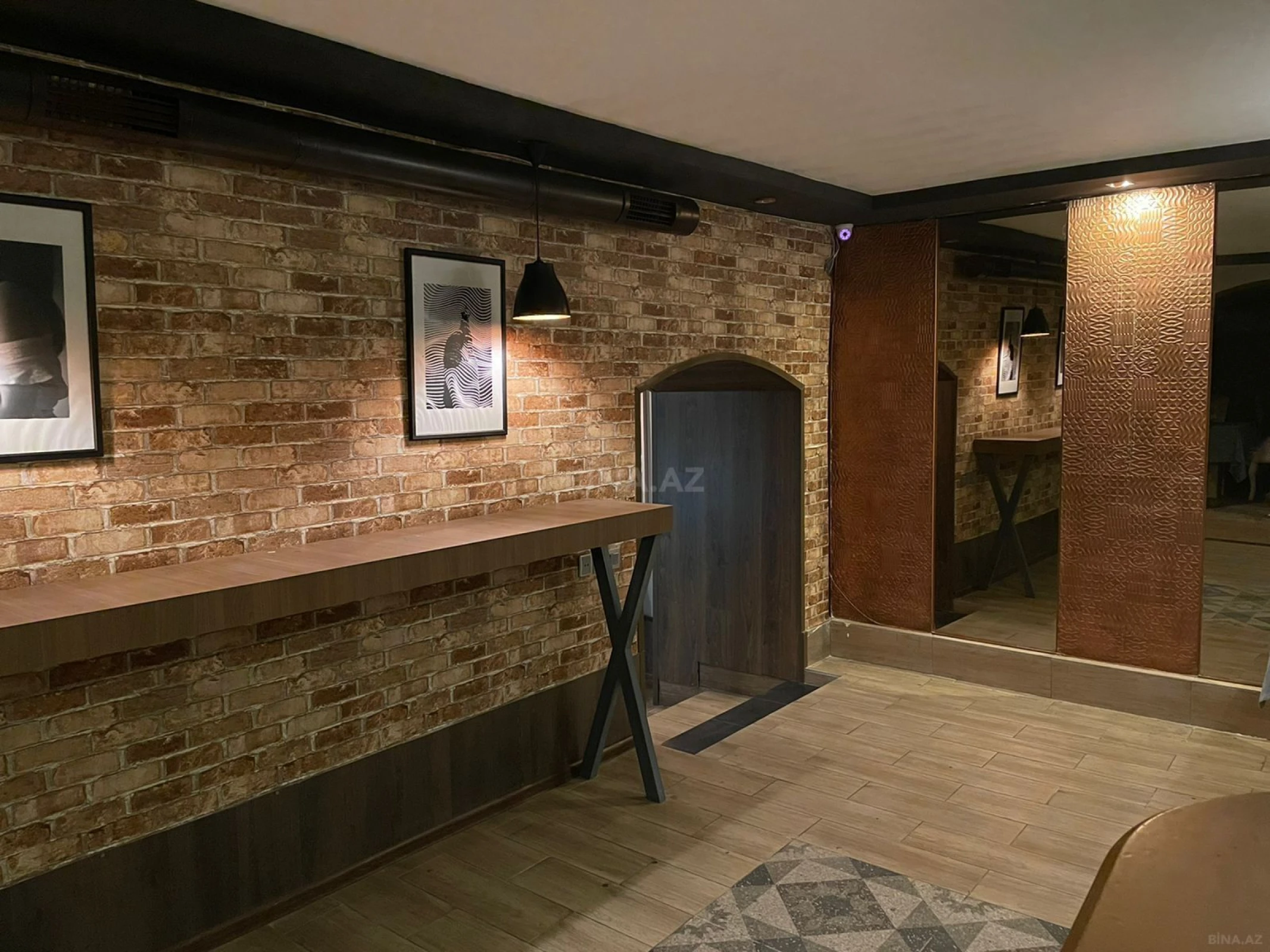 Kirayə verilir obyekt 390 m²