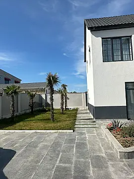 Kirayə verilir qaraj 250 m²