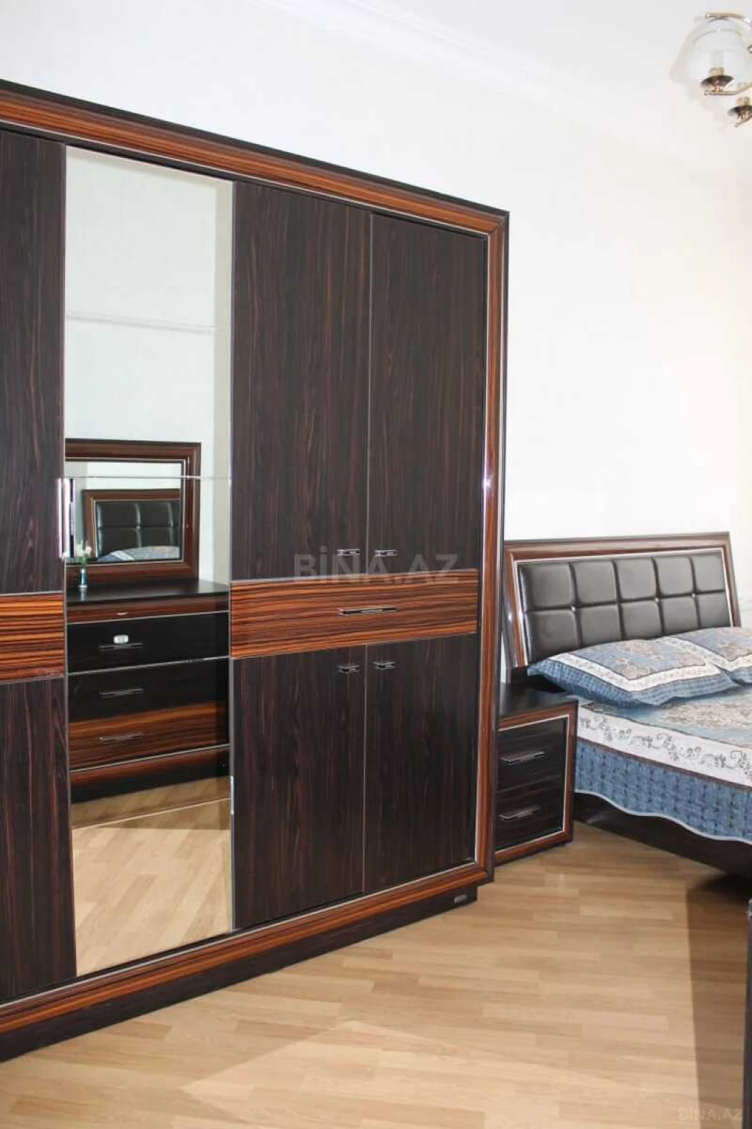 Kirayə verilir 2 otaqlı mənzil 60 m²