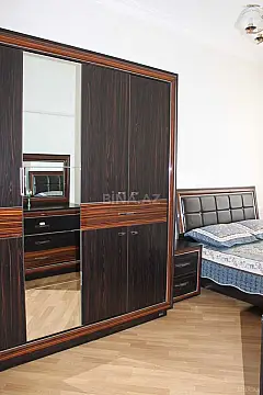 Kirayə verilir 2 otaqlı mənzil 60 m²