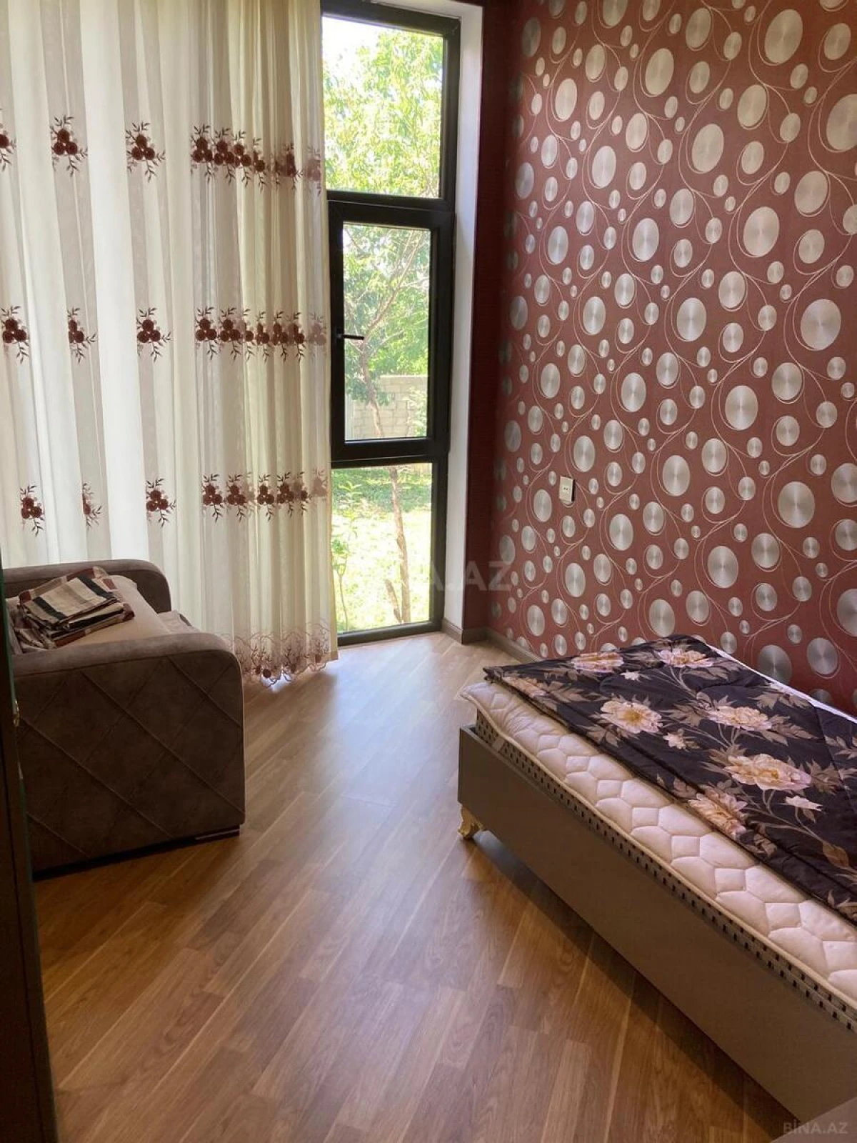 Kirayə verilir 4 otaqlı həyət evi 105 m²