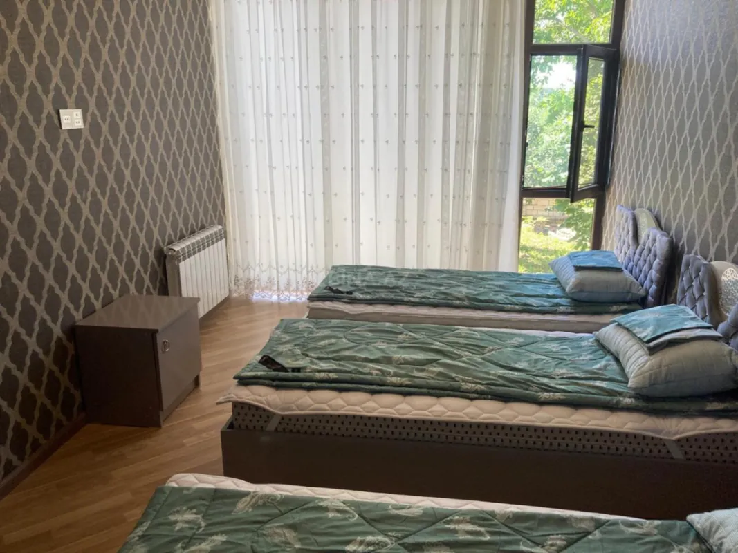 Kirayə verilir 4 otaqlı həyət evi 105 m²