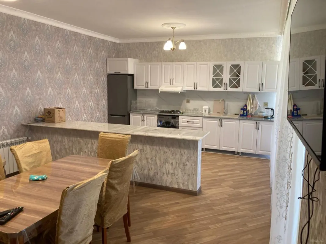 Kirayə verilir 4 otaqlı həyət evi 105 m²