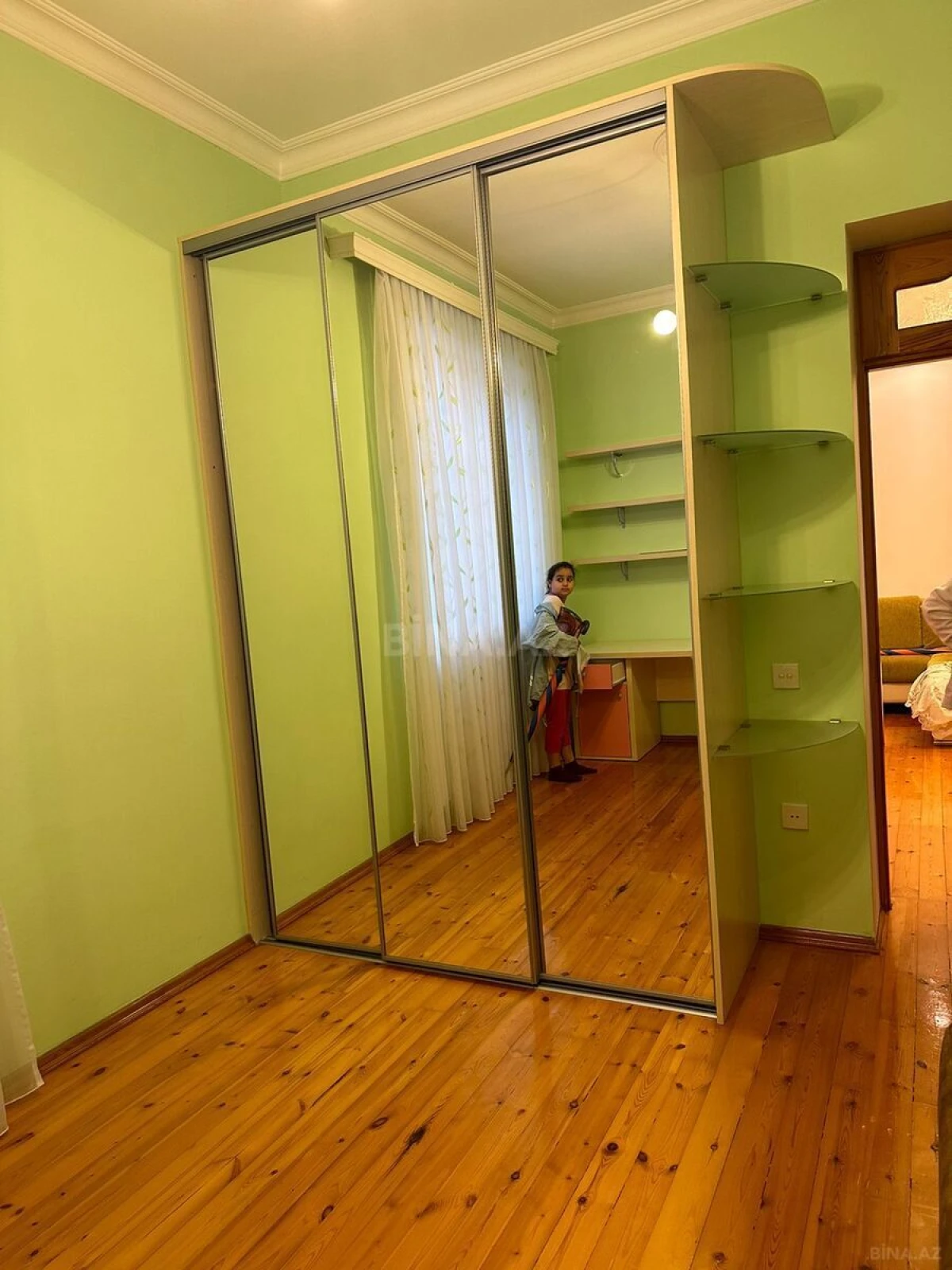 Kirayə verilir 4 otaqlı həyət evi 180 m²
