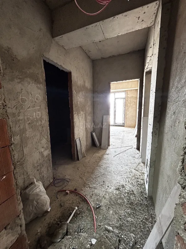 Satılır 1 otaqlı mənzil 56.9 m²